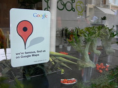 Flower shop on Google Maps - by Lars Plougmann