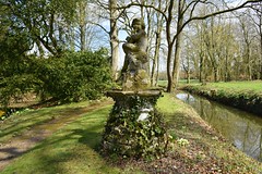 A statue on the grounds of ChÃ¢teau de CrÃ©minil, EstrÃ©e-Blanche, Pas-de-Calais, France (13)