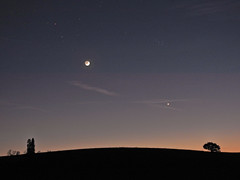 Beautiful evening with Moon in earthshine and Venus