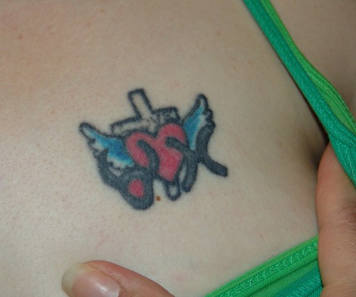 girl tattoos on shoulder. Girl Tattoos