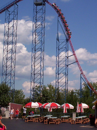 six flags rides superman. Superman: Ride of Steel at Six