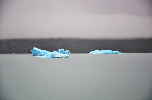 Iceberg ©  Rodrigo Soldon