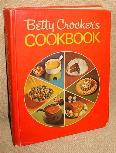 Betty Crocker Vintage Cookbook 33