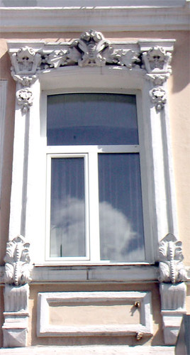 lubinsky avenue window in omsk ©  fimafreidine