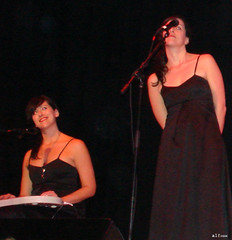 The Watson Twins at Town Hall 10/13/06