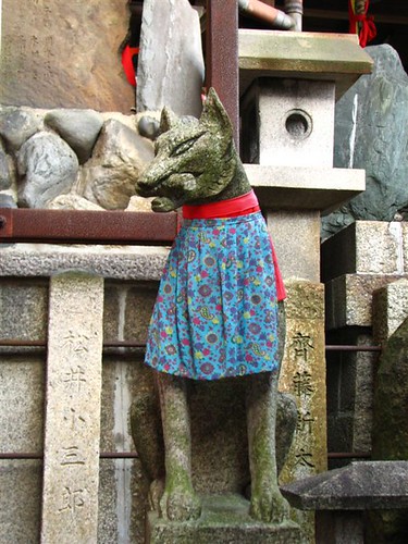 Fushimi Inari dressed fox in sub-shrine by ravengirl1220