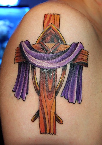  cross tattoo.