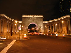 Manhattan Bridge Arch by kamaru, on Flickr