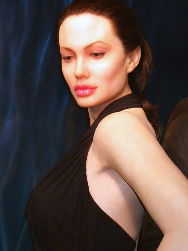 Angelina Jolie at the San Francisco Wax Museum 2
