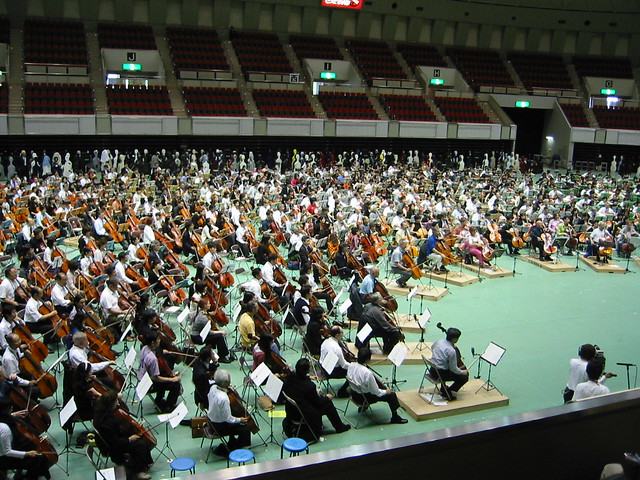 1000 cellists in Kobe