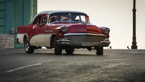 Cuban Car in the Evening Sun ©  kuhnmi