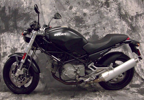 Ducati Monster 620 Dark. Ducati Monster 620 Dark