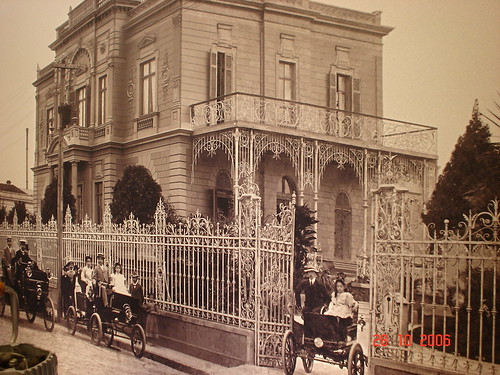 Santos Dumont em sua casa no bairro de Campos Elíseos - SP (reprodução)