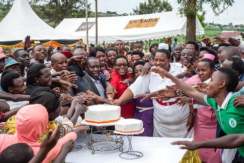 أوغندا تهتم افتتاح عيادة المعالجة المضادة للفيروسات القهقرية في مركز كيتوي الصحي الرابع