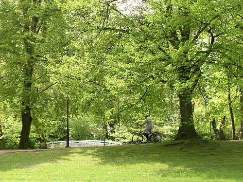 P5190324 - public garden in Gdansk (1)