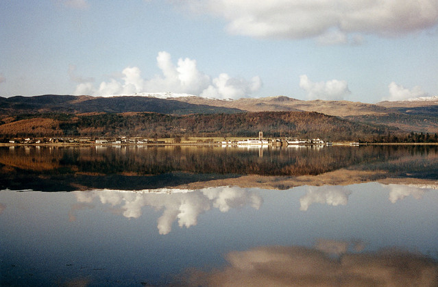 Inverary Reflected in Loch Fyne by f0rbe5