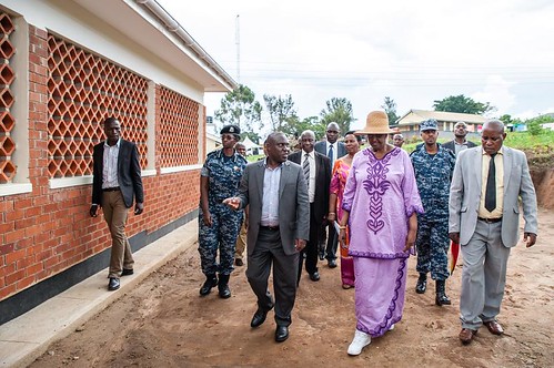 Уганда заботится об открытии клиники ВРТ в медицинском центре Китве IV