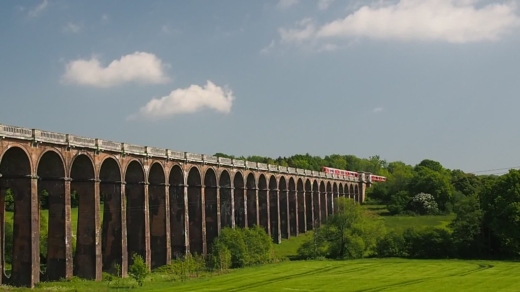 : Ouse Valley viaduct