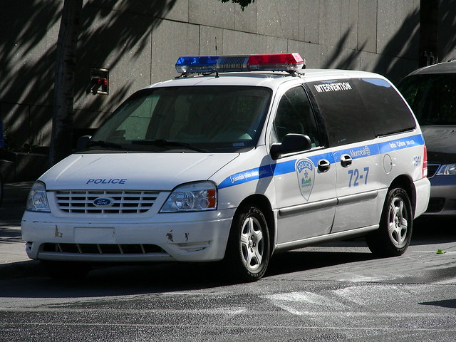ford quebec montreal police policecar windstar minivan freestar
