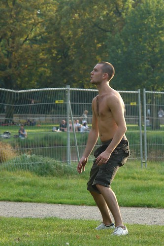 Football - Vondelpark, not Oosterpark and not Brazilian either