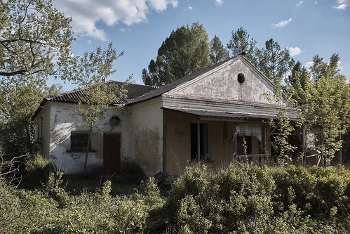 Abandoned psychiatric hospital ©  Dmitriy Protsenko