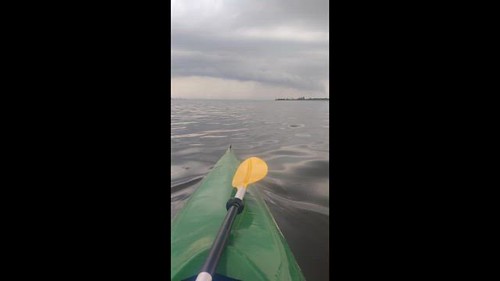 Kayak Amsterdam-Almere: little storm in Muiden