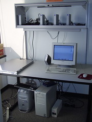 Anglų lietuvių žodynas. Žodis computer monitor system reiškia kompiuterio monitoriaus sistema lietuviškai.