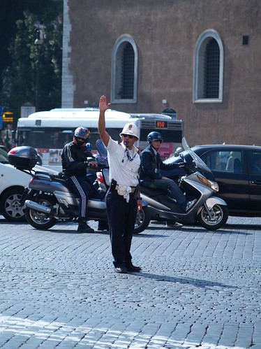 Traffic signals Rome style