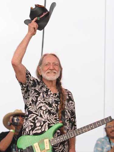 WILLIE NELSON PICNIC