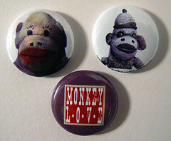 monkey love buttons