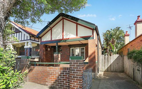 19 Brown St, St Peters NSW 2044
