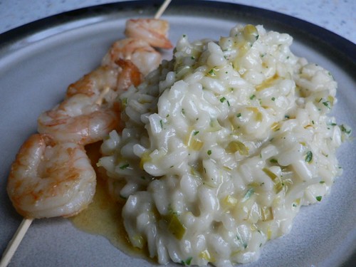 Prawns with a leek and mozzarella risotto