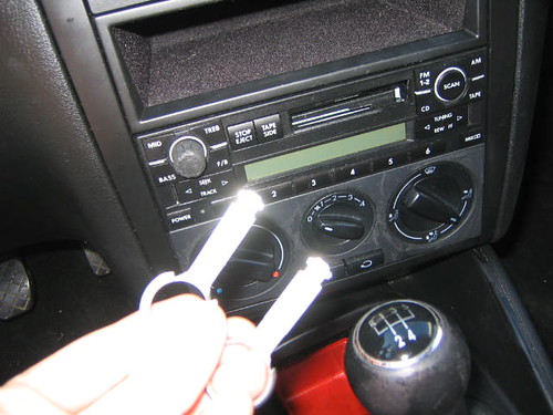 DIY - Dash mounted Install Dension IceLink iPod Integration Kit 120-VW ...