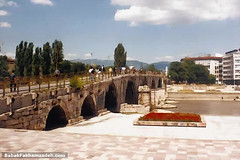 Your typical Romanesque bridge