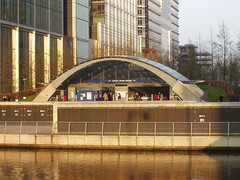 Picture of Canary Wharf Tube Station