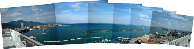ネバーランド大津の屋上から見た琵琶湖の眺...
