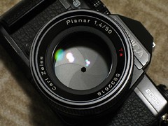 Zeiss Planar T* 1.4/50 (C/Y mount) | Flickr