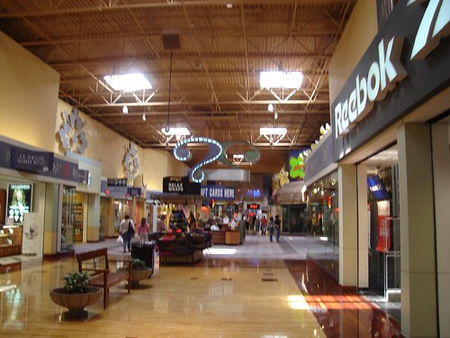 Calling All Crazy People: Opry Mills Midnight Madness Black Friday