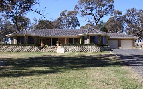 6 Tavy Farm Court, Glen Innes NSW 2370