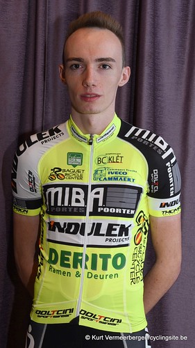 Baguet-Miba-Indulek-Derito Cycling team (80)