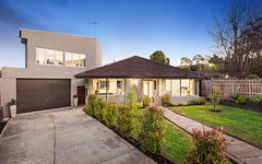 2 Douglas Court, Strathmore Heights VIC