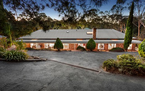 49 Heads Rd, Donvale VIC 3111