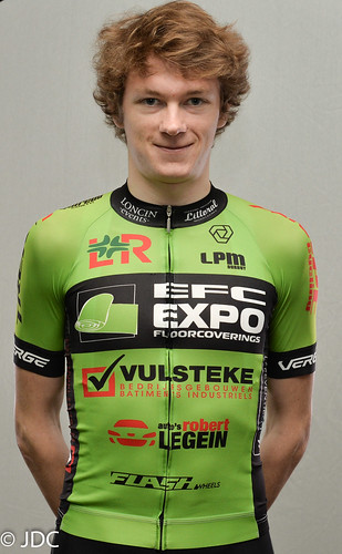 EFC-L&R-VULSTEKE U23 Cycling Team (8)