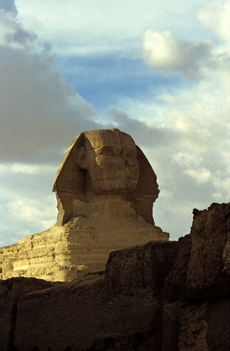Ägypten 1999 (645) Kairo: Große Sphinx, Gizeh • <a style="font-size:0.8em;" href="http://www.flickr.com/photos/69570948@N04/32364253911/" target="_blank">Auf Flickr ansehen</a>