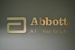 Anglų lietuvių žodynas. Žodis abbott reiškia "abbott" lietuviškai.