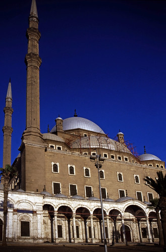 Ägypten 1999 (689) Kairo: Muhammad-Ali-Moschee • <a style="font-size:0.8em;" href="http://www.flickr.com/photos/69570948@N04/31886083434/" target="_blank">Auf Flickr ansehen</a>