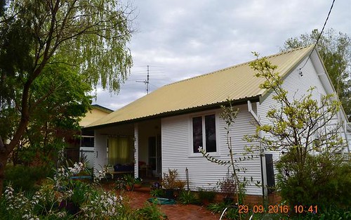 19 Lockhart Street, Adelong NSW