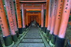 Big pillars Fushimi Inari Shrine