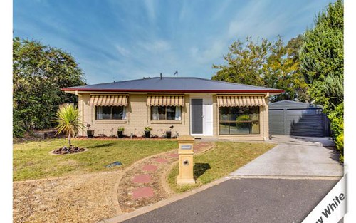8 Wolfe Place, Gilmore ACT