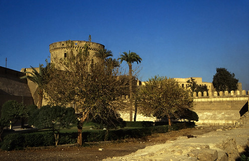 Ägypten 1999 (705) Kairo: Zitadelle von Saladin • <a style="font-size:0.8em;" href="http://www.flickr.com/photos/69570948@N04/31886022264/" target="_blank">Auf Flickr ansehen</a>